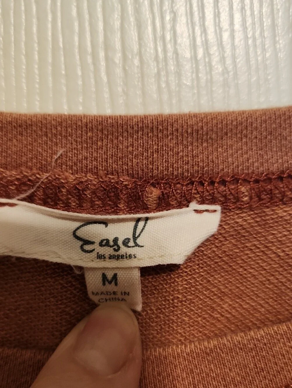 Easel Los Angeles Oversized rust-colored knit top, Medium - Picture 2 of 9